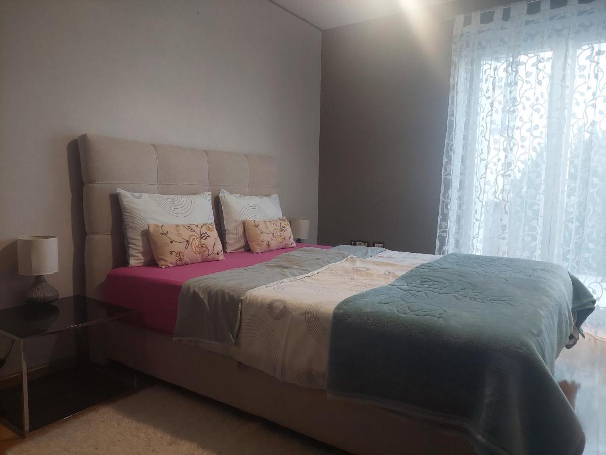 רייקה Apartments In Villa Azra מראה חיצוני תמונה