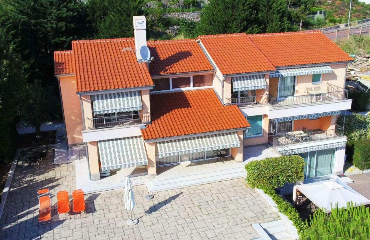 רייקה Apartments In Villa Azra מראה חיצוני תמונה